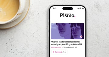 phone displaying Pismo webpage on the screen